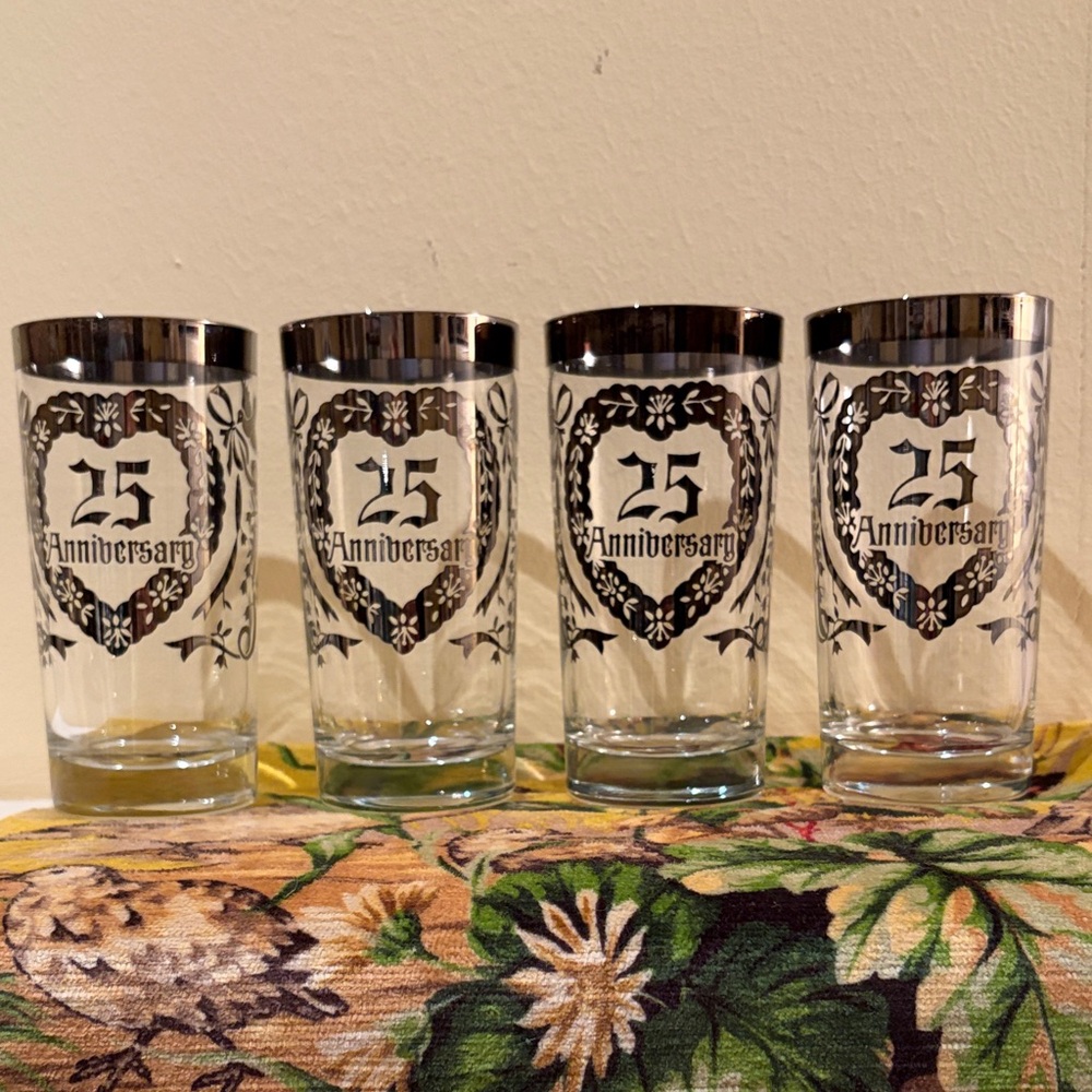 25th Anniversary Glass Set / 4 silver-rimmed glasses
